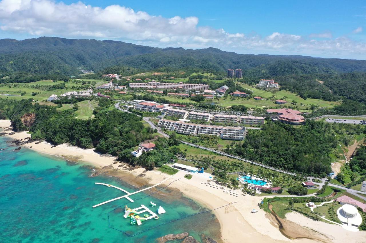 Kanucha Bay Hotel&Villas Nago Exterior foto